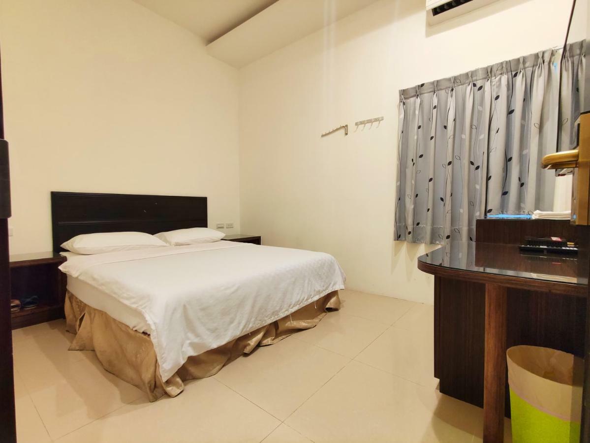 Feng Homestay Zhongpu エクステリア 写真