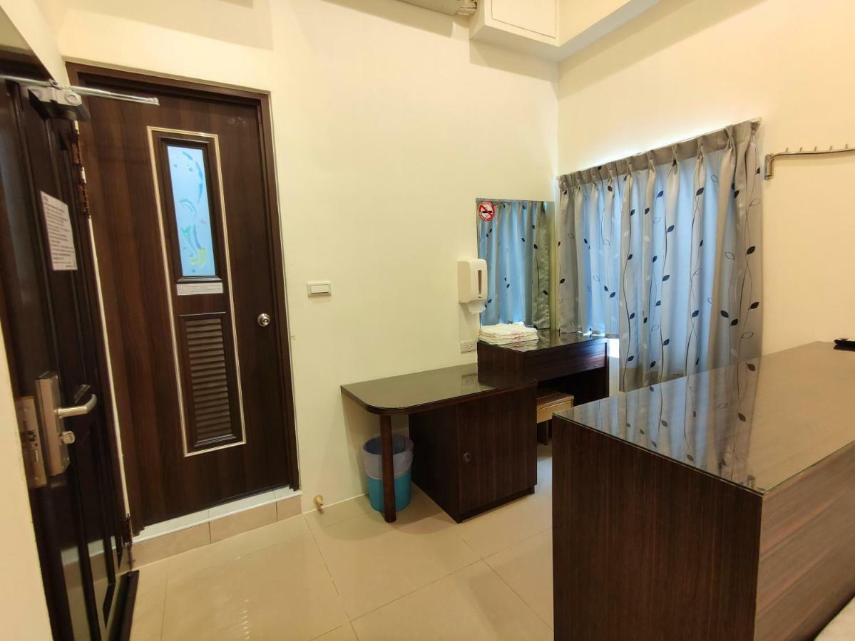 Feng Homestay Zhongpu エクステリア 写真